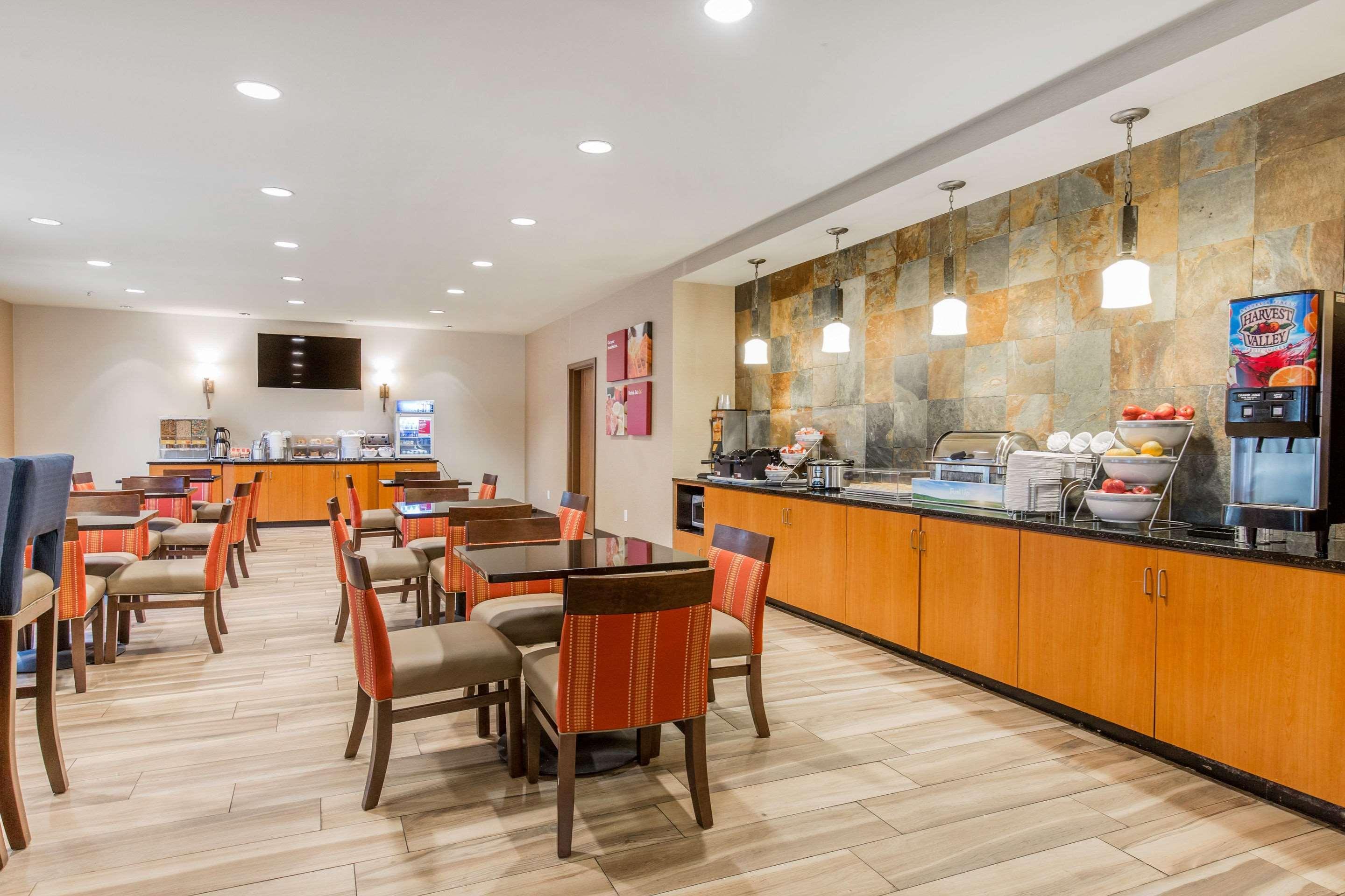 Comfort Hotel 2*
