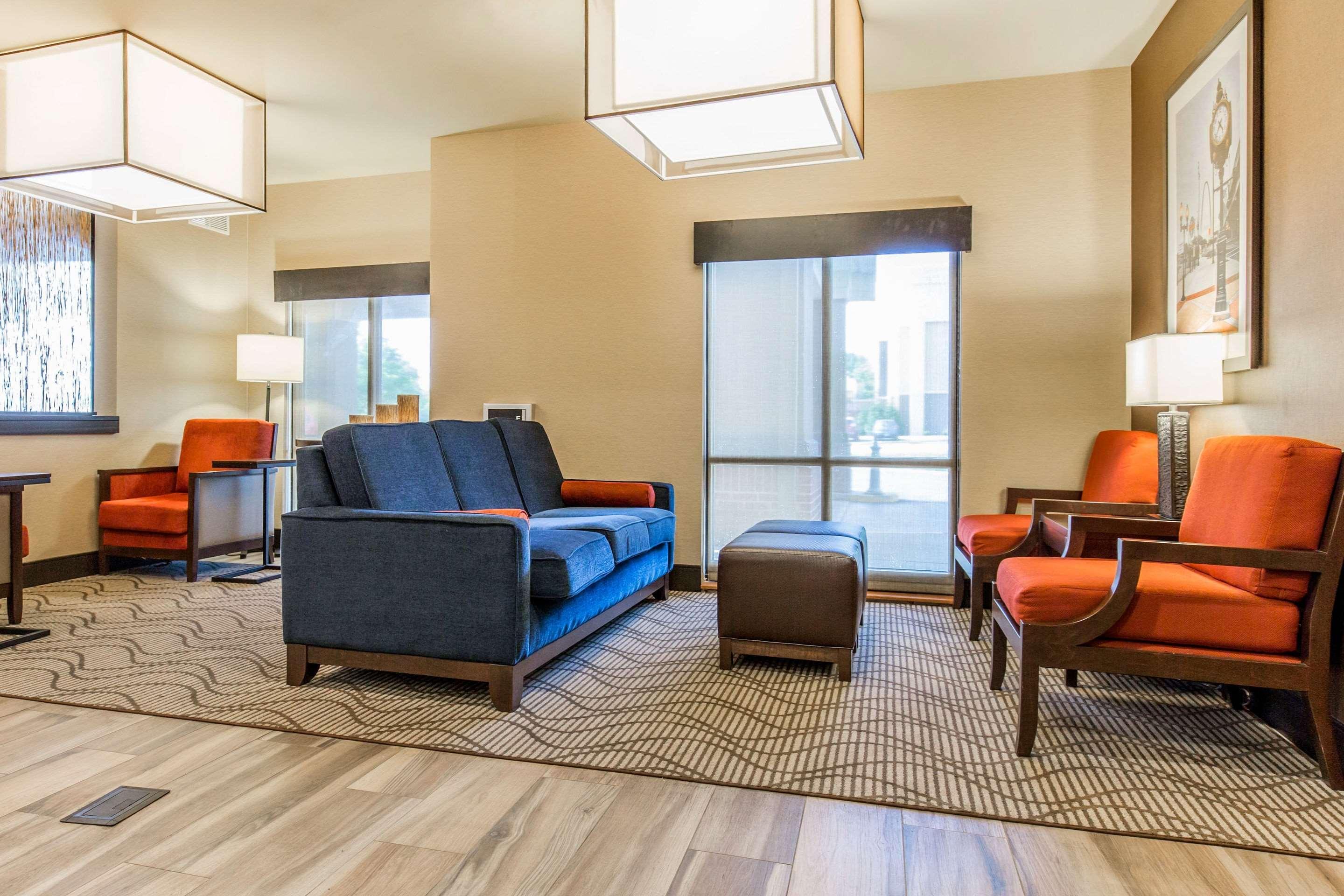 Hotel Comfort Fairview Heights